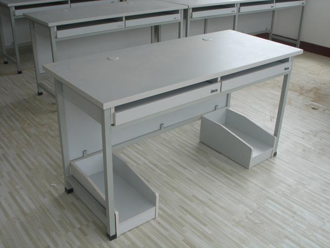 钢木家具1400电脑桌