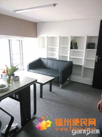 豪装5A级纯写字楼出租，拎包办公，钢木家具配套